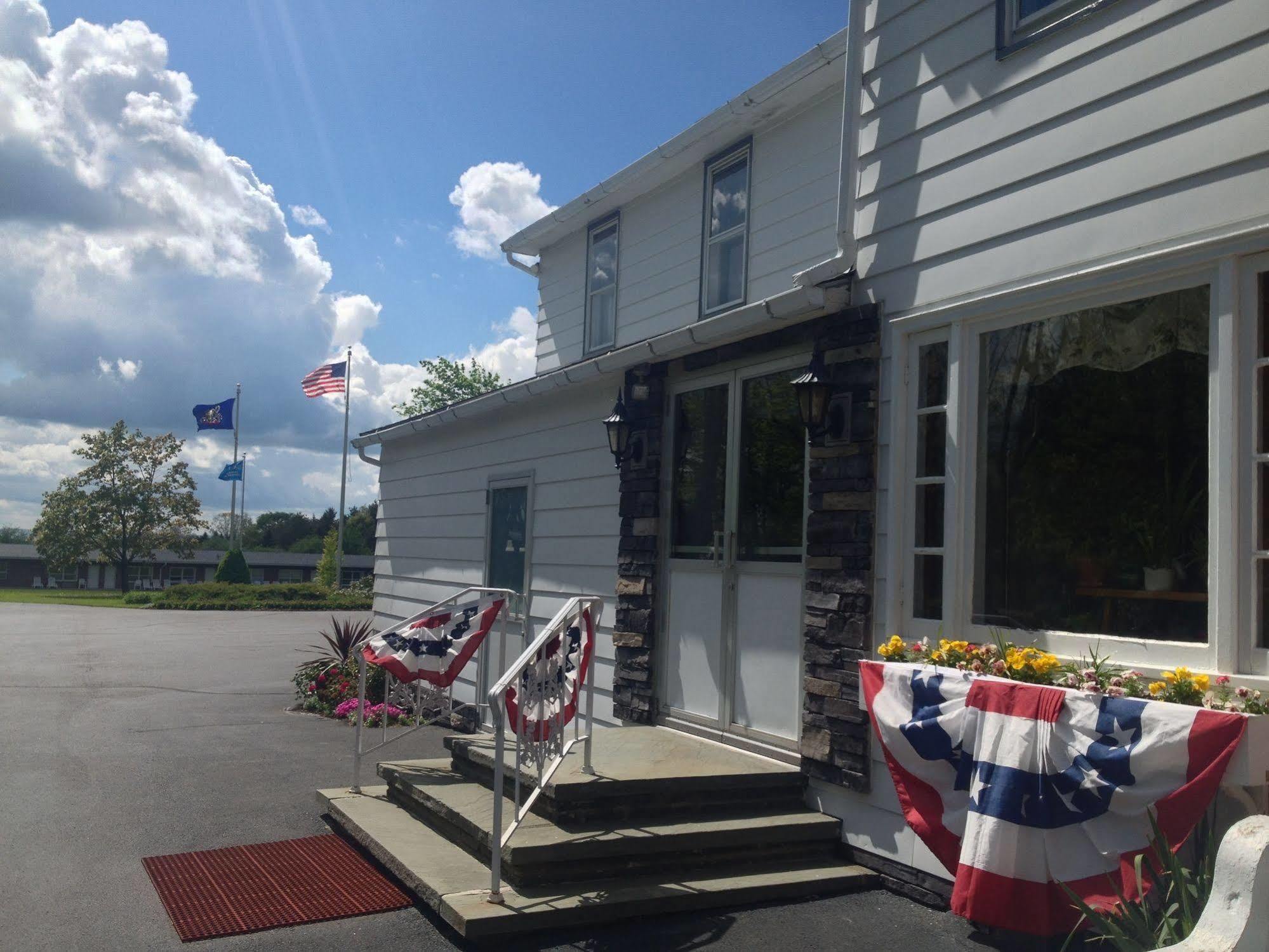 Lukans Farm Resort Hawley Eksteriør bilde
